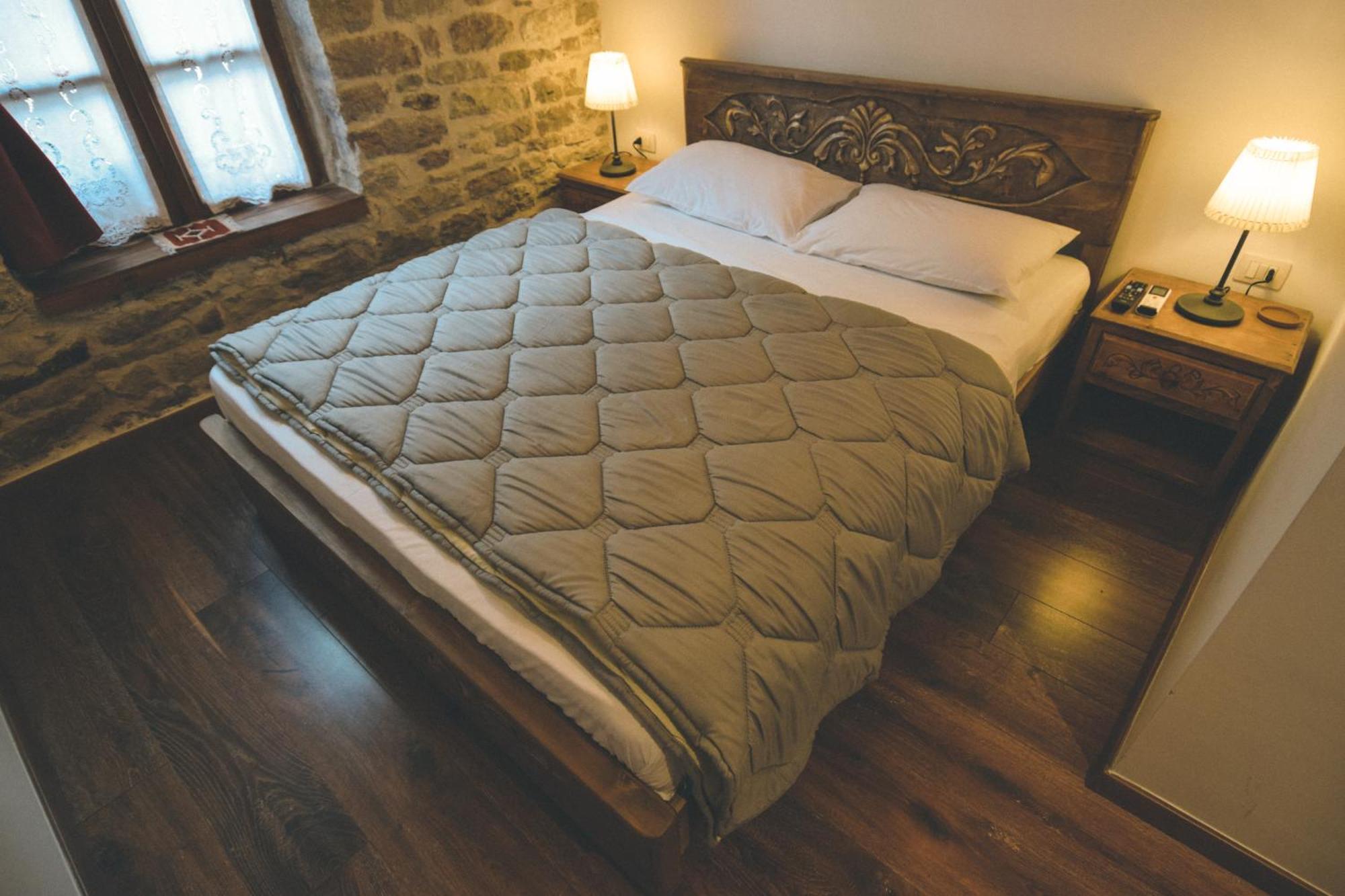 4 Rooms Gjirokastra Экстерьер фото
